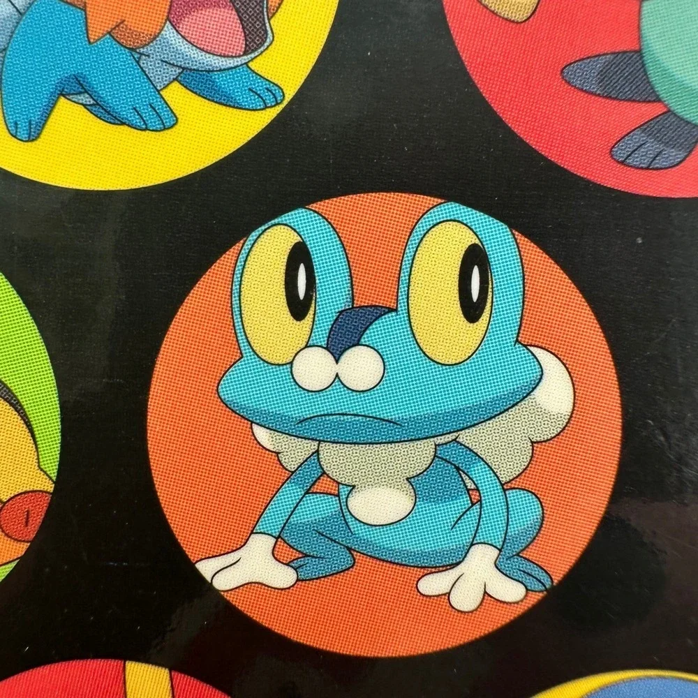 Pokemon Deluxe Essential Handbook Scholastic 700+ Pokemon Guide 2015 Paperback